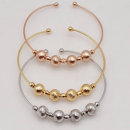 Bangles and bracelets 10 Bangles and bracelets 10
