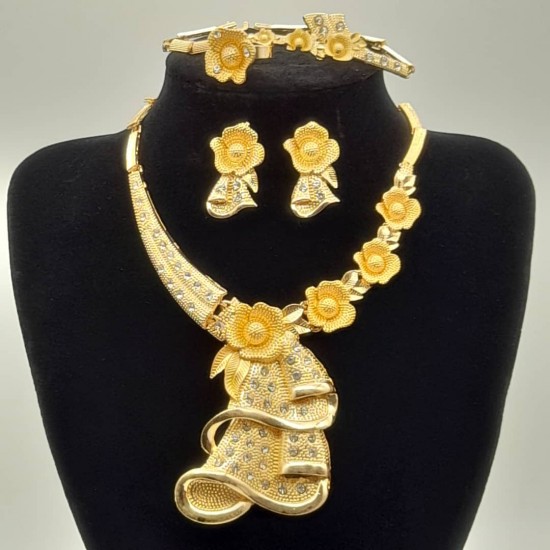 Elegant costume jewelry that is affordable 1 Elegant costume jewelry that is affordable 1
