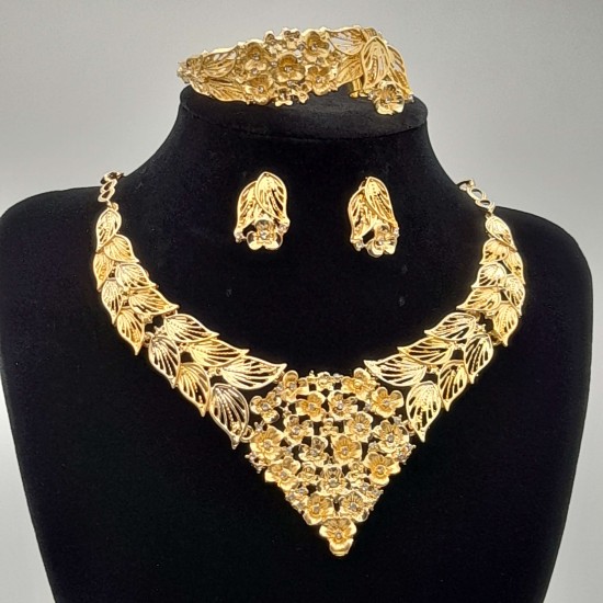 Elegant costume jewelry that is affordable 6 Elegant costume jewelry that is affordable 6