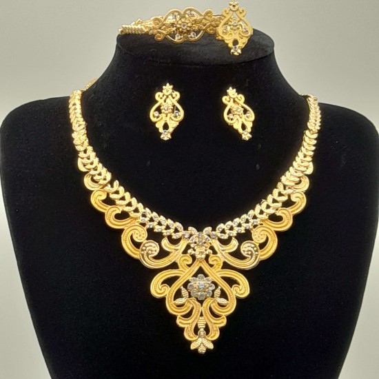 Elegant costume jewelry that is affordable 7 Elegant costume jewelry that is affordable 7