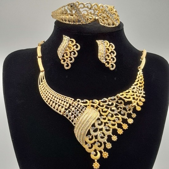 Elegant costume jewelry that is affordable 9 Elegant costume jewelry that is affordable 9