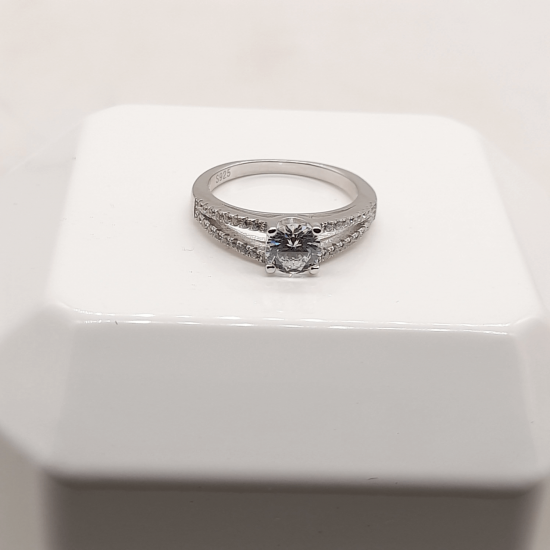 925 sterling siver engagement ring 11 925 sterling siver engagement ring 11