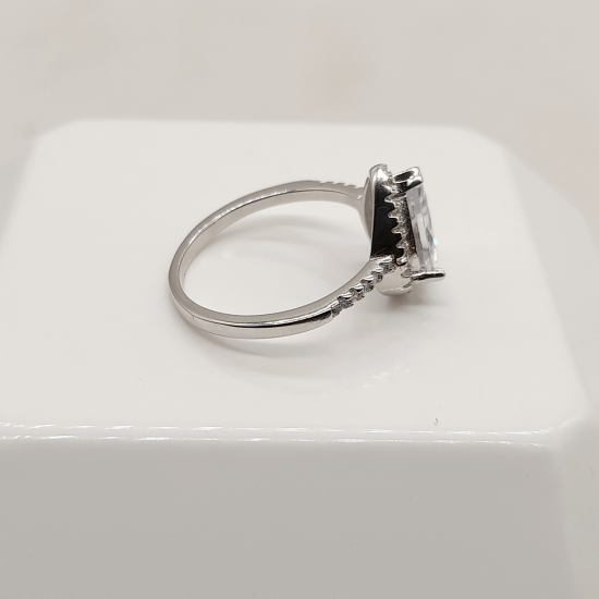 925 sterling siver engagement ring 10 925 sterling siver engagement ring 10