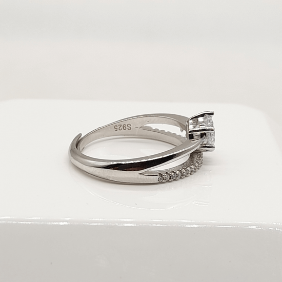 925 sterling siver engagement ring 33 925 sterling siver engagement ring 33