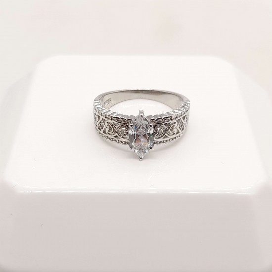925 sterling siver engagement ring 24 925 sterling siver engagement ring 24
